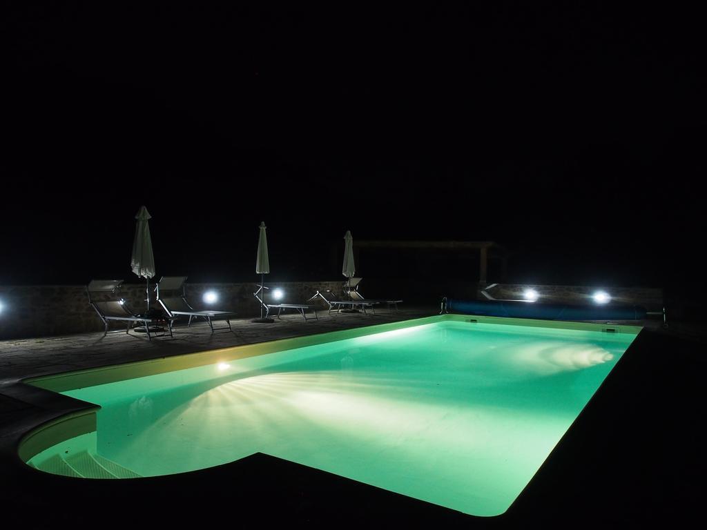 Il Giardino Di Rosmarino Bed & Breakfast Pontremoli Bagian luar foto