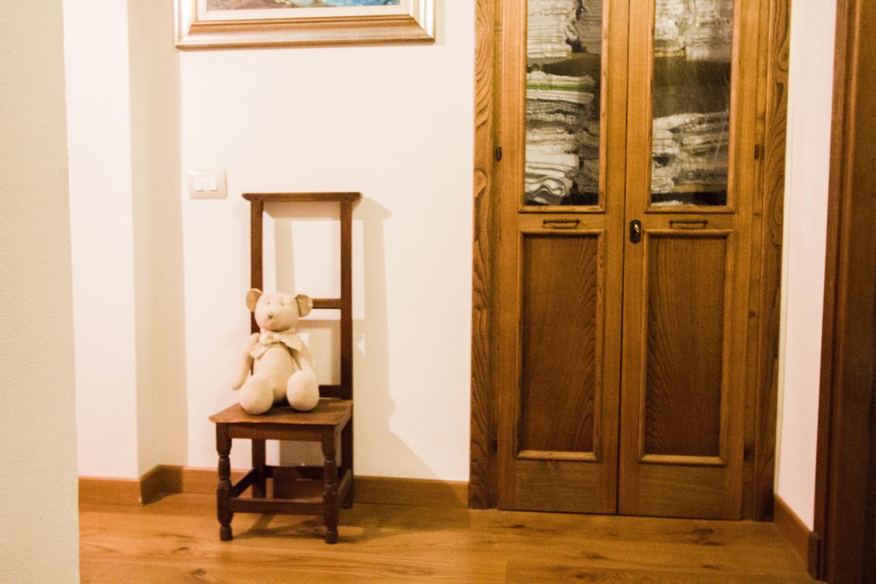 Il Giardino Di Rosmarino Bed & Breakfast Pontremoli Bagian luar foto